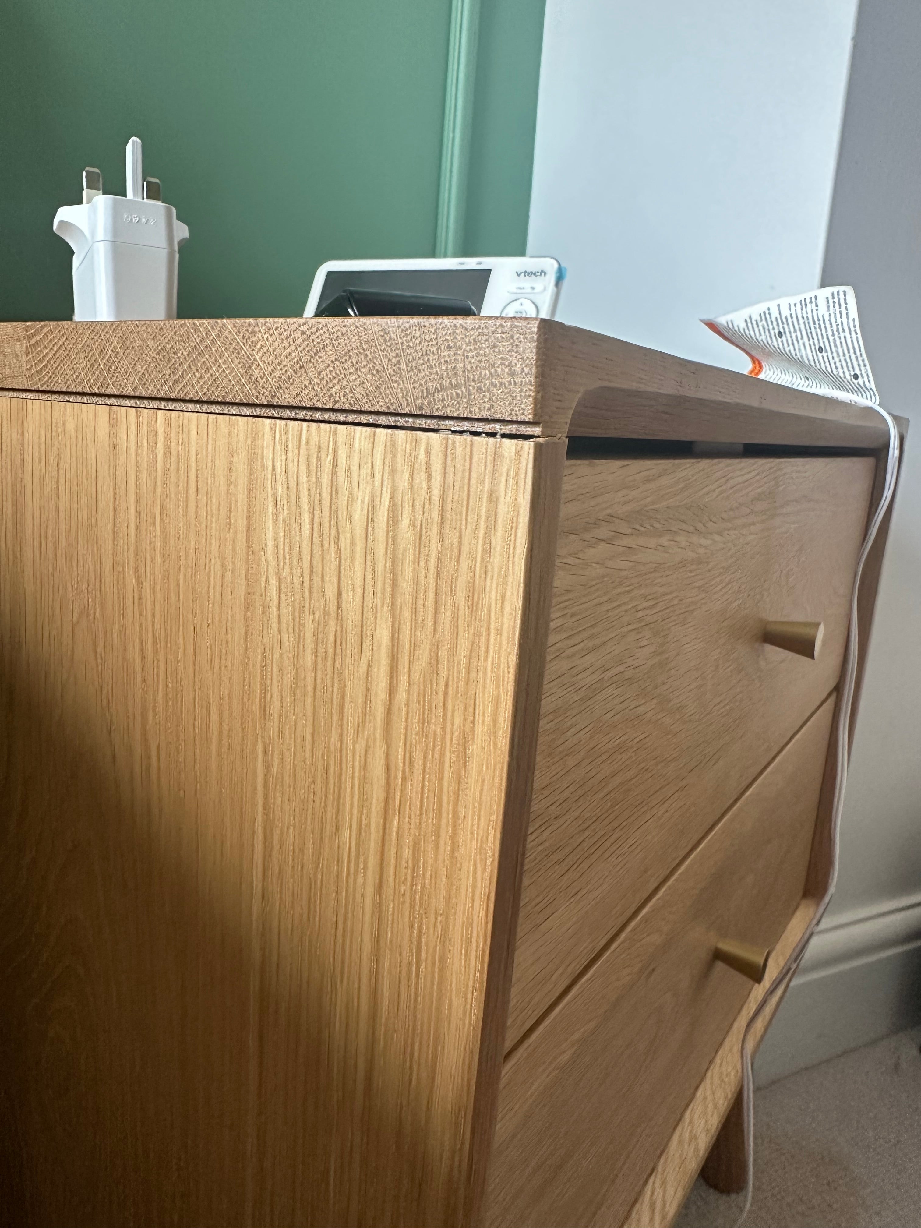 Wright Oak Bedside Table (Damaged)