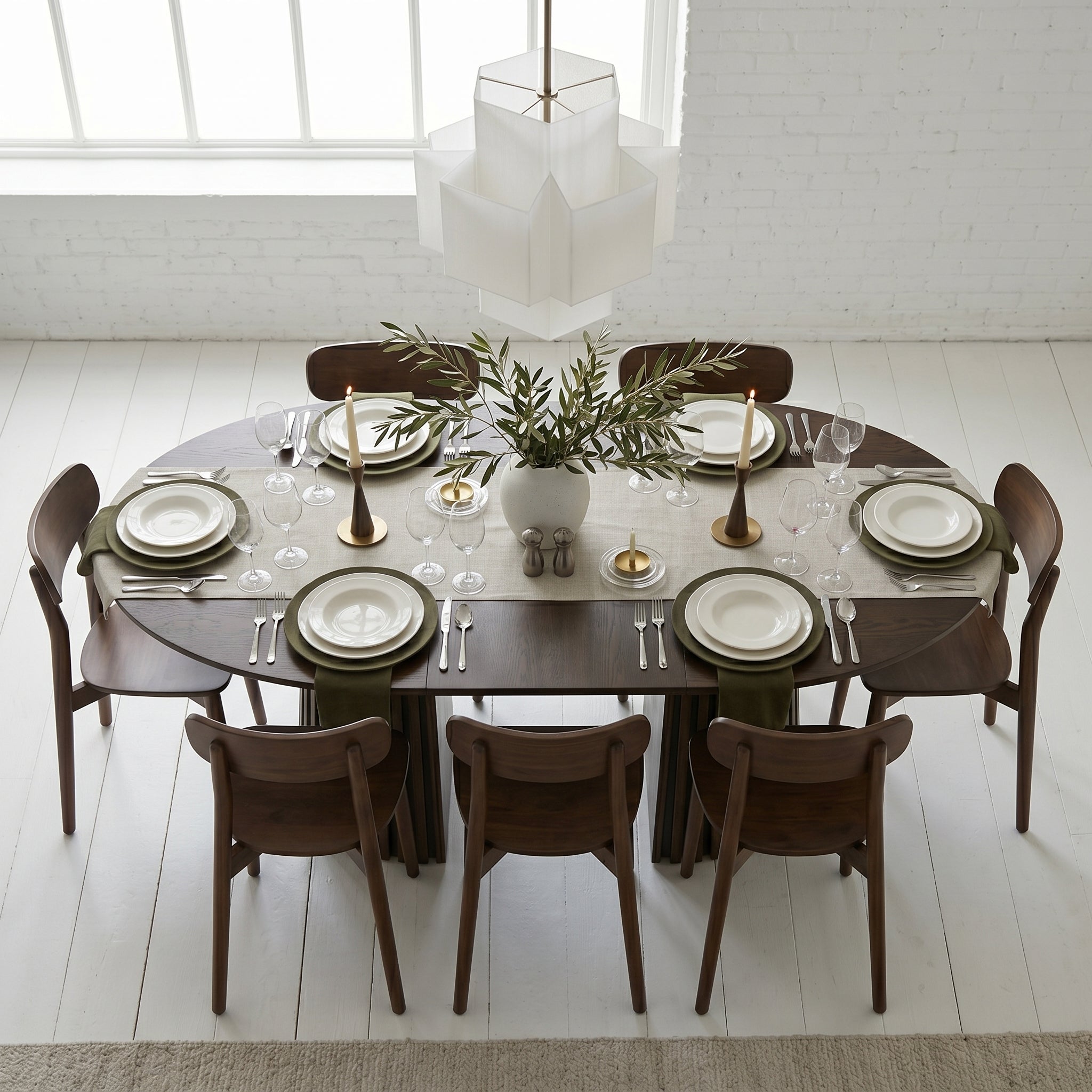 Kanso Round Extendable Dining Table