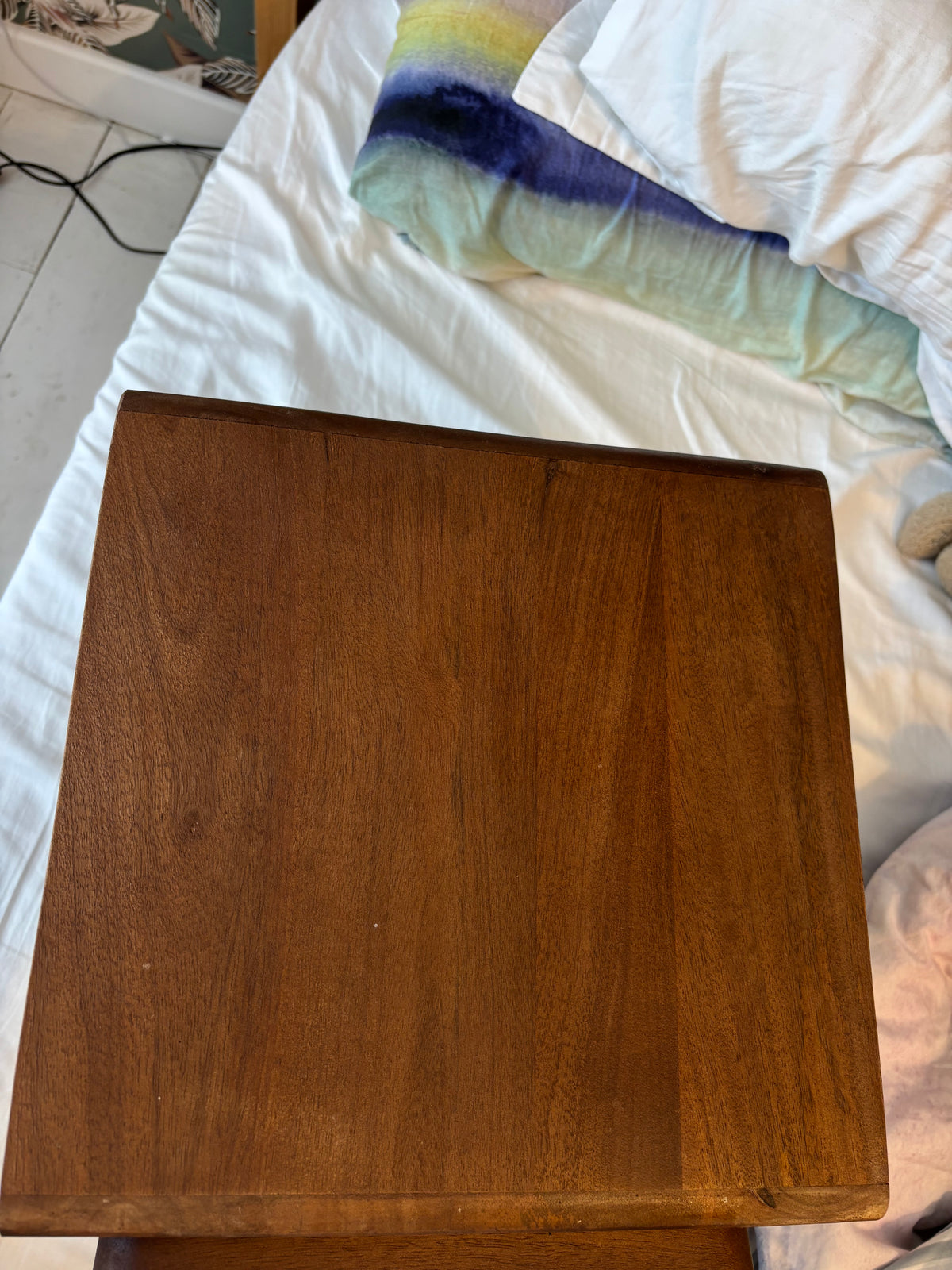 Scandinavian Dark Walnut Logan Narrow Bedside Table (Damaged)