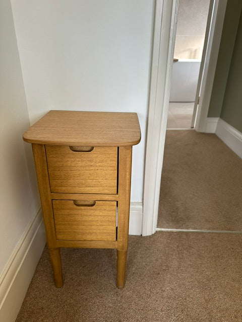 Norway Narrow Oak Bedside Table (Damaged)
