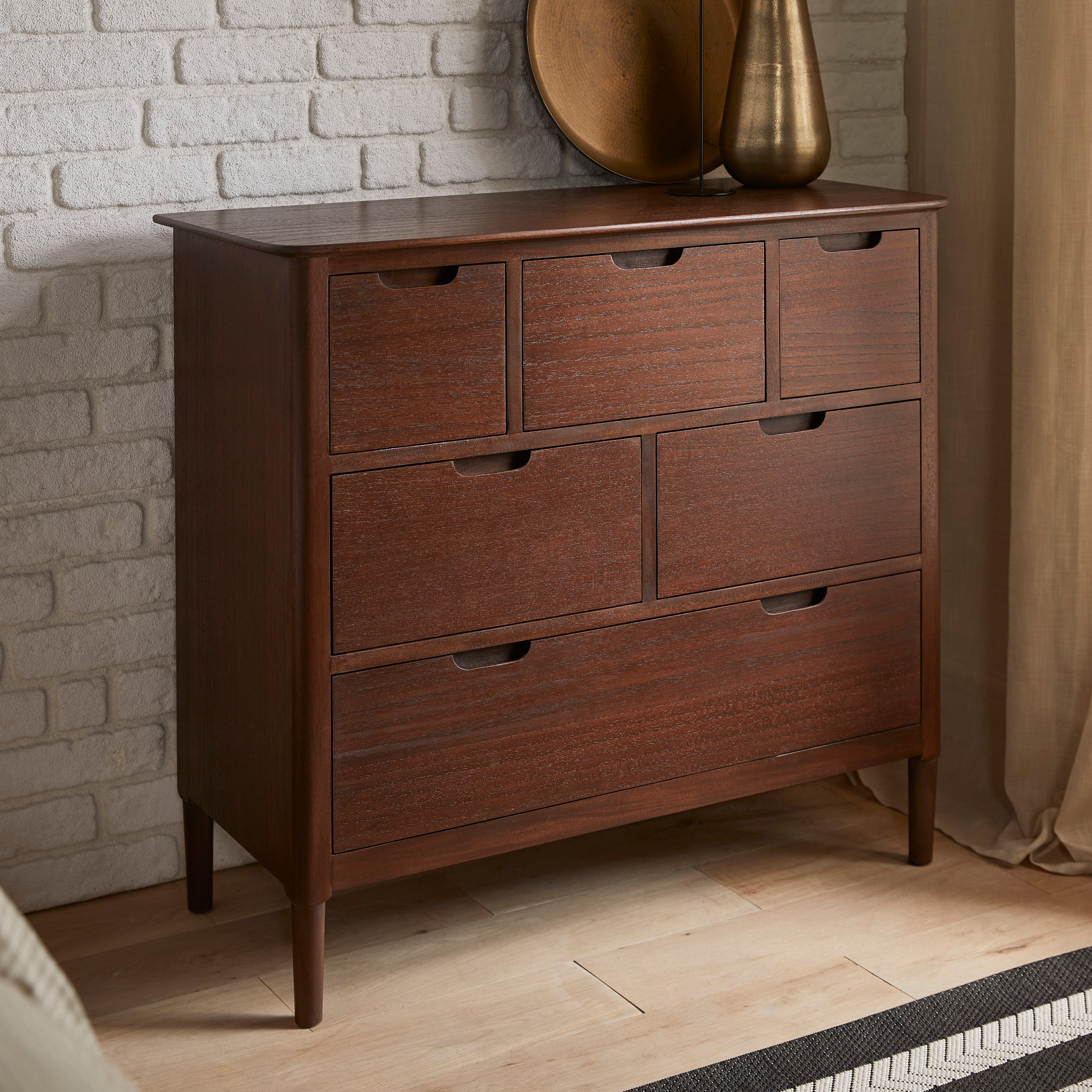 Norway Dark Walnut 3-2-1 Graduated Chest of Drawers