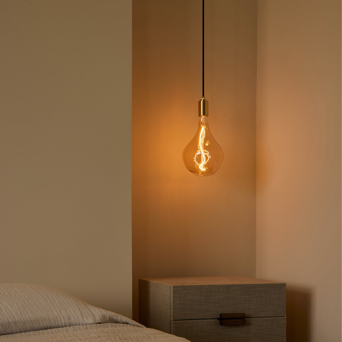 Voronoi II Pendant Light in Brass