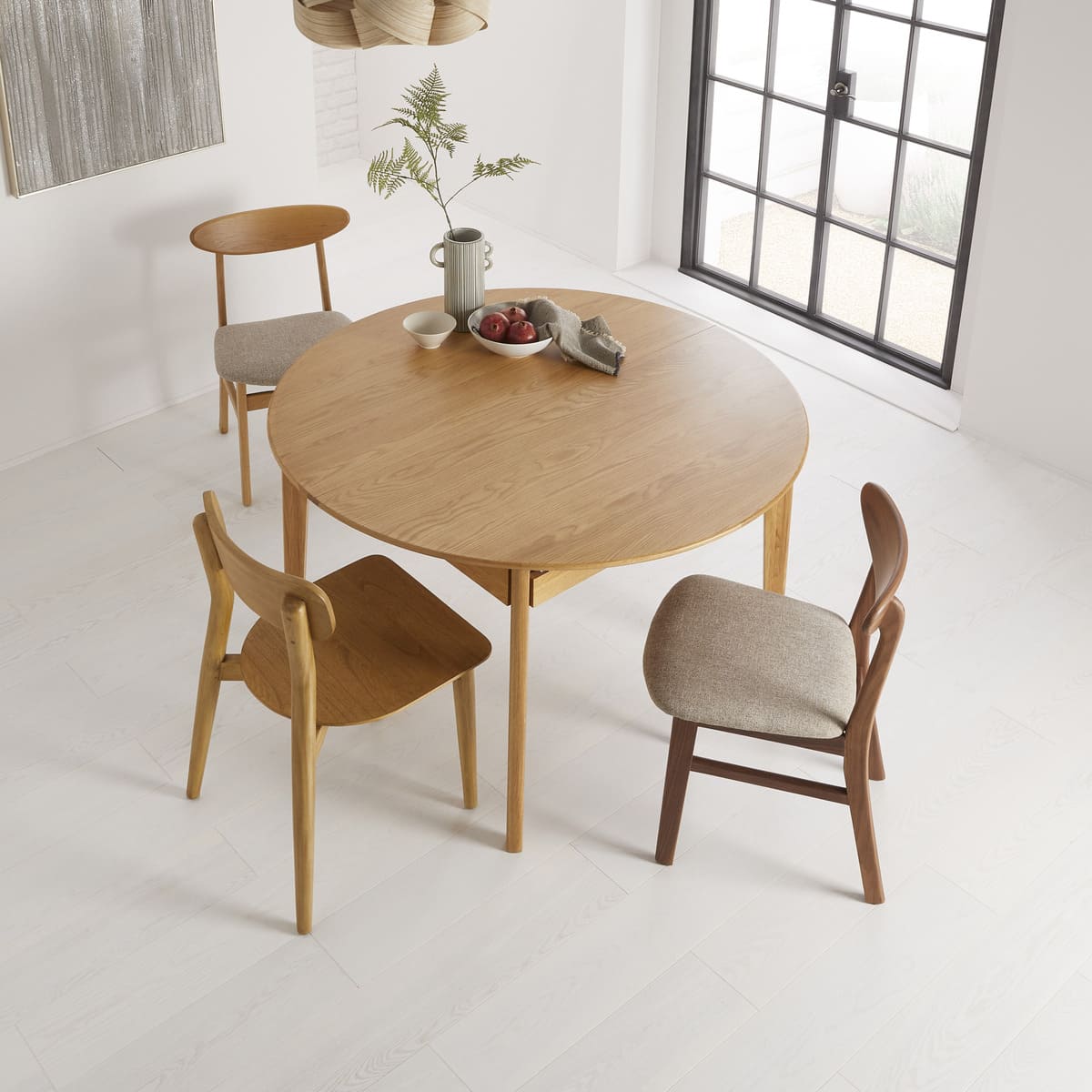 Wright Oak Round Extendable Dining Table